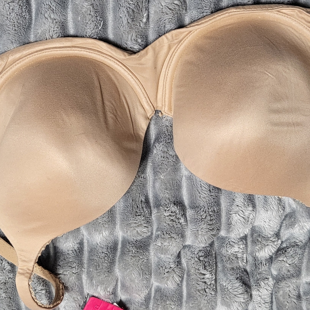 Victoria's Secret Nude Bra